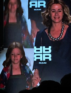 Bettina Kramer mit Karla