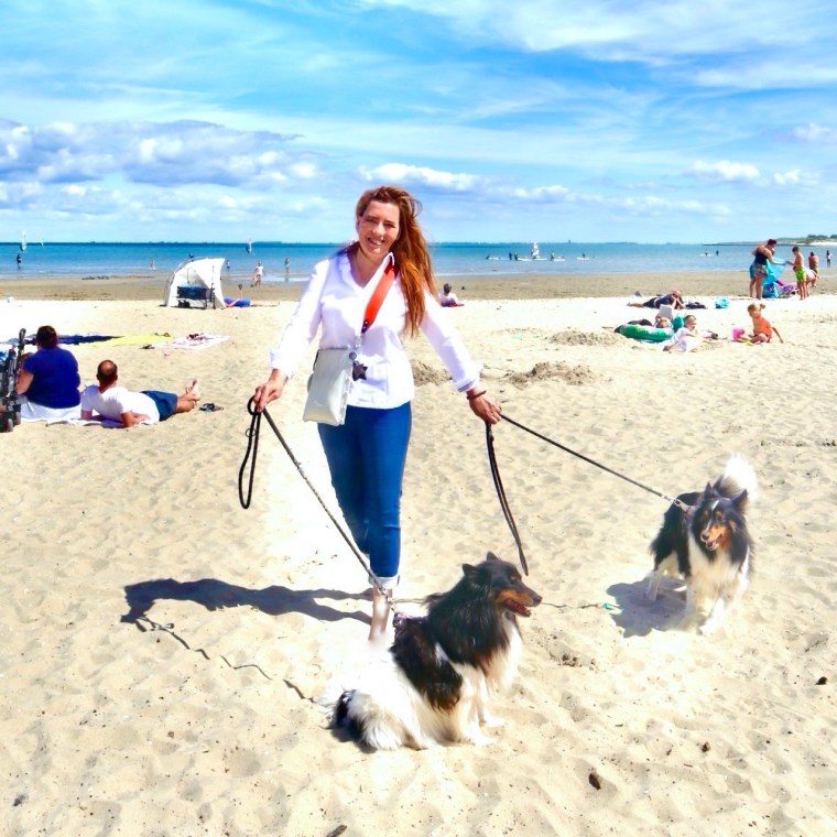 B57CA119-161C-449F-8738-F53515AA57C5_1_201_a